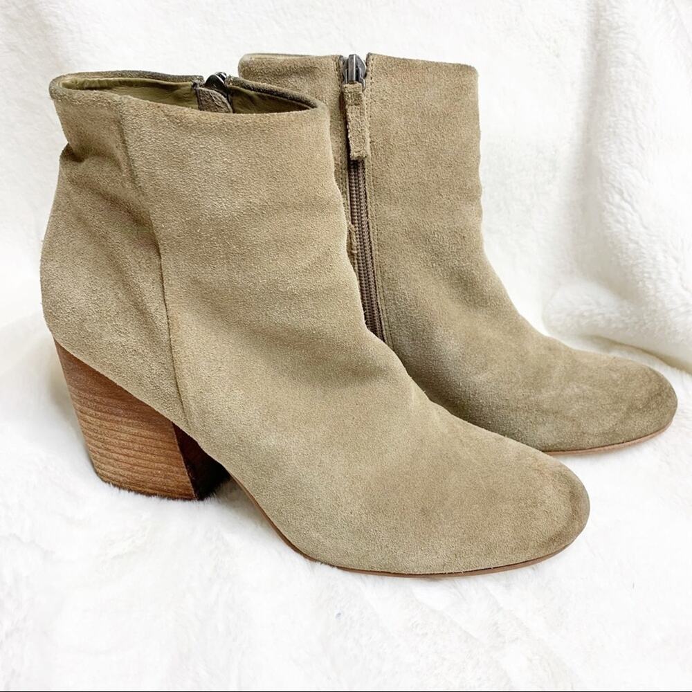 CROWN VINTAGE Suede Fall Bootie Tashaa Ankle Boots size 8.5 M - Picture 3 of 12